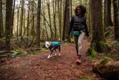 Ruffwear Hondentrui Climate Changer™ Glacier -Hunter Winkel image 487